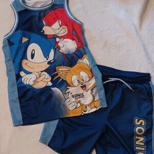 Boys Two Piece sonic the hedgehog jersey size large 10/12